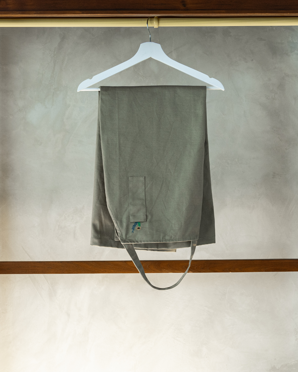 locavore NXT uniform aprons 2